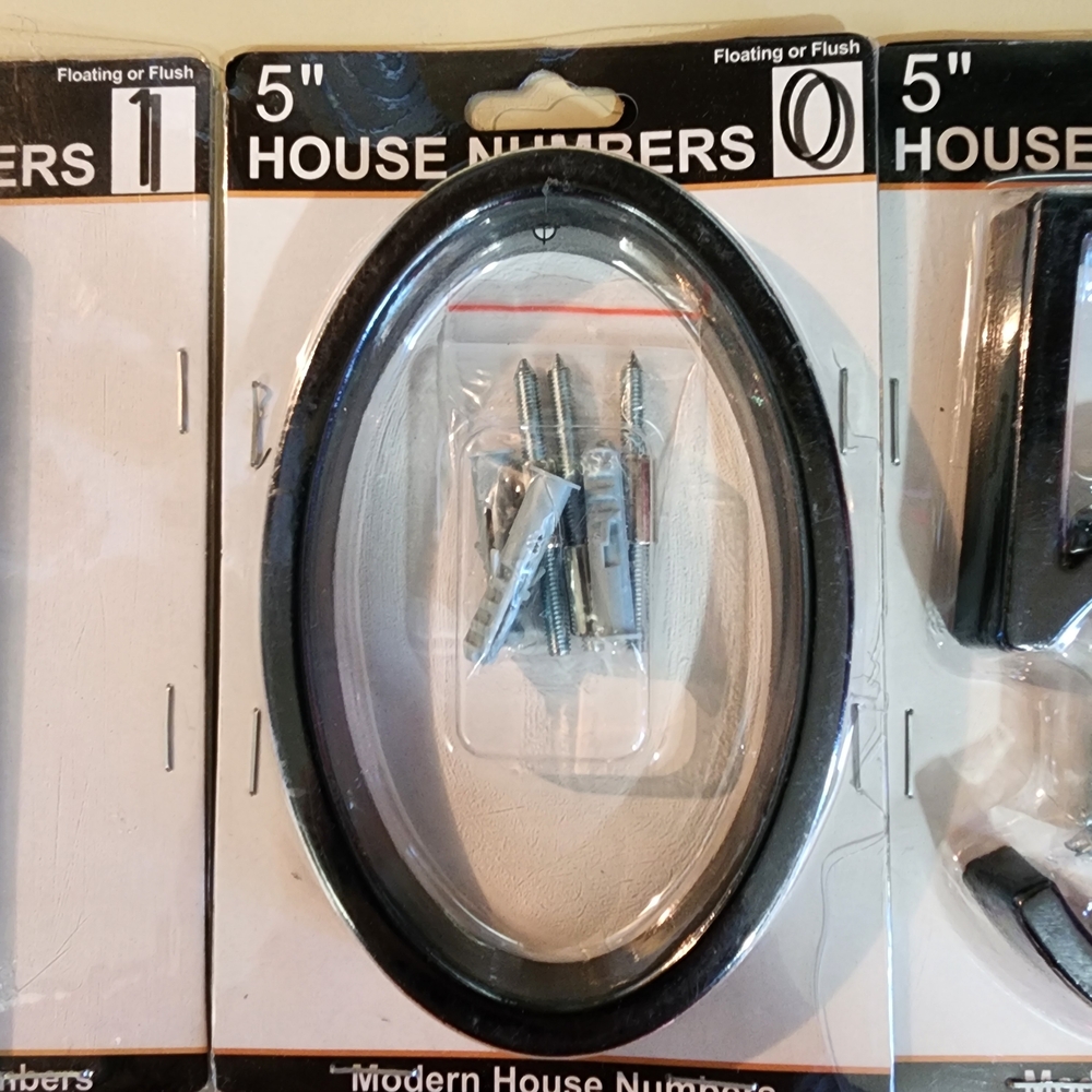Black House Number 0 - 5" Floating or Flush